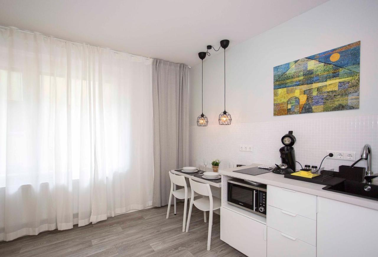 Zentral Gelegene, Helle Studio Apartments Nürnberg Eksteriør bilde